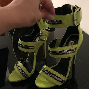 Steve Madden Lime Green heels